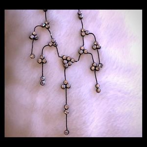 beautiful necklace with faux diamonds